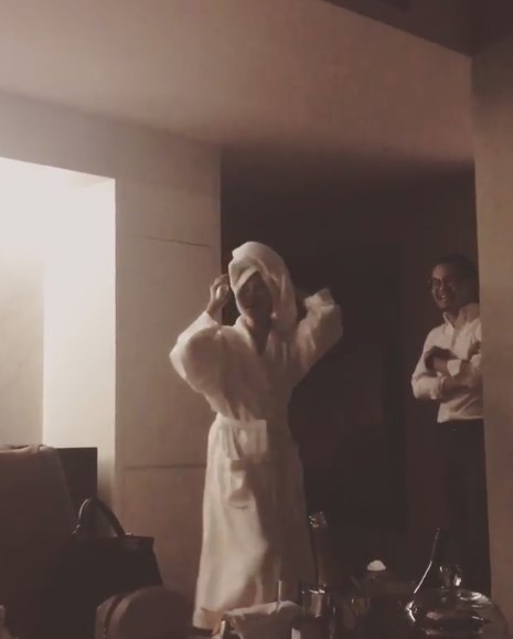 วันเกิด คริส หอวัง