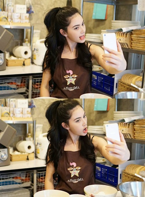 ใหม่ ดาวิกา