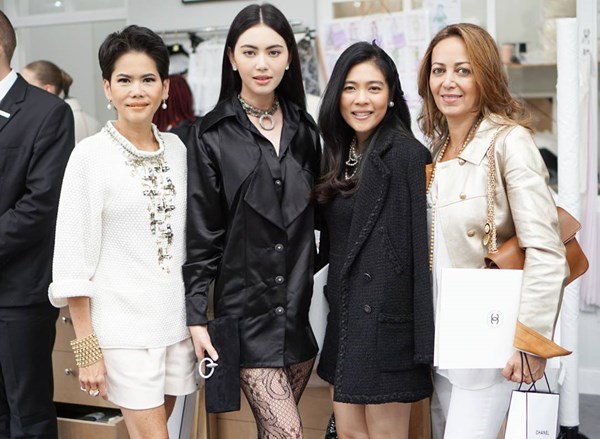  ใหม่ ดาวิกา