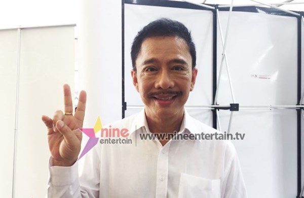 สุรชัย สมบัติเจริญ 