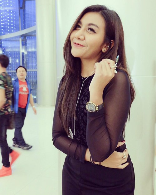 เกต จิณภัค 