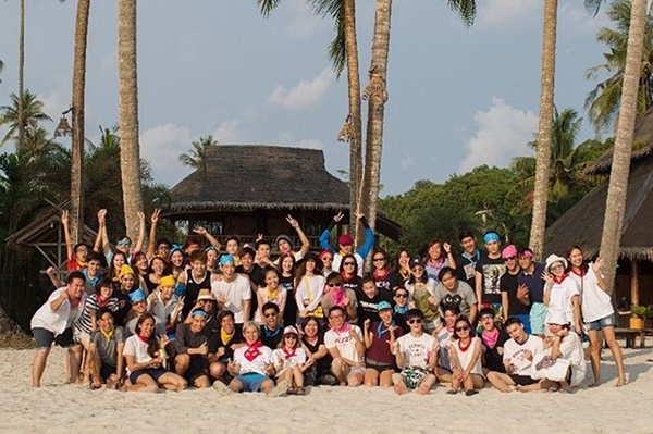 นักแสดงของนาดาวบางกอก