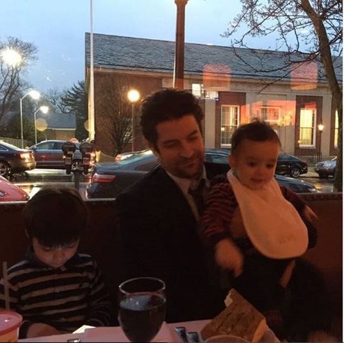 น้ำฝน โกมลฐิติ