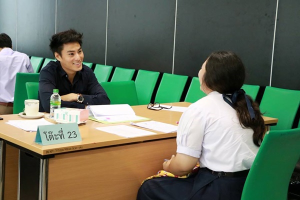 สอบสัมภาษณ์กับ อ.นาวิน ต้าร์ 