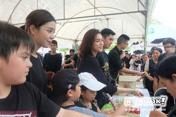 ศิลปิน ดารา ทำดีเพื่อพ่อหลวง