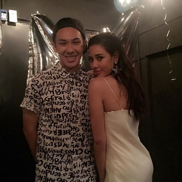 แซมมี่ เคาวเวลล์- ตั้ม