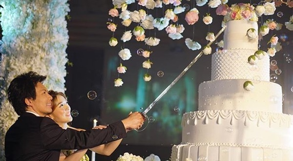 คลิปขอแต่งงาน หญิงแย้