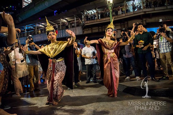 น้ำตาล ชลิตา ส่วนเสน่ห์