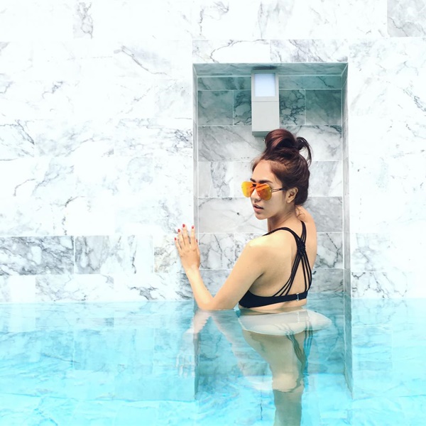 คริส หอวัง นำทีม น้ำหวาน กวาง The Face 2 โชว์แซ่บชุดบิกินี่