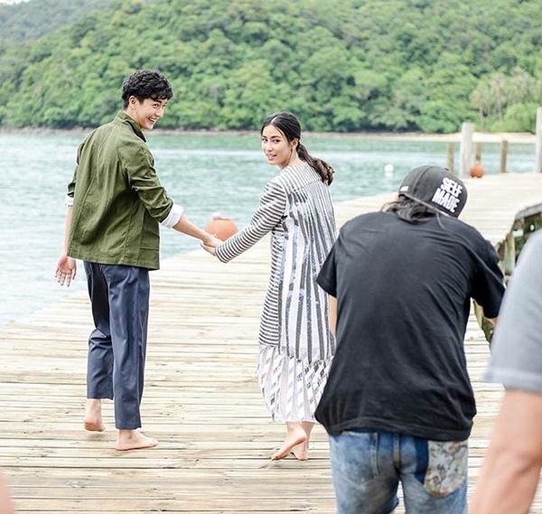 ดีเจพุฒ จุ๋ย วรัทยา