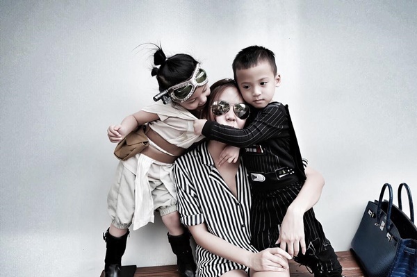 เจนี่ เทียนโพธิ์สุวรรณ สปีคอิงลิชกับ น้องบีน่า น้องบรู๊คลิน