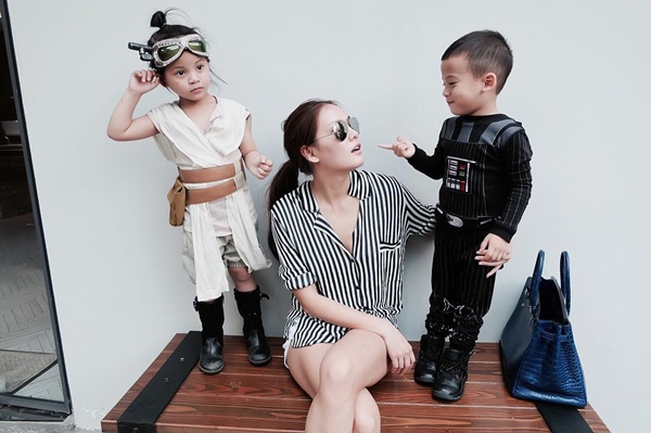 เจนี่ เทียนโพธิ์สุวรรณ สปีคอิงลิชกับ น้องบีน่า น้องบรู๊คลิน