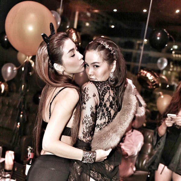 วุ้นเส้น วิริฒิพา