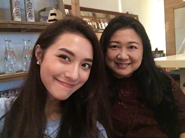 มิว นิษฐา