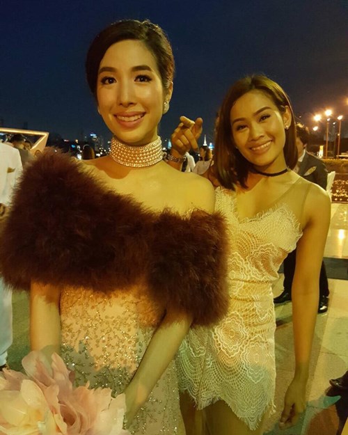 ช่อดอกไม้งานแต่ง กัปตัน-เอ้ก ใครได้ไปเอ่ย ? 