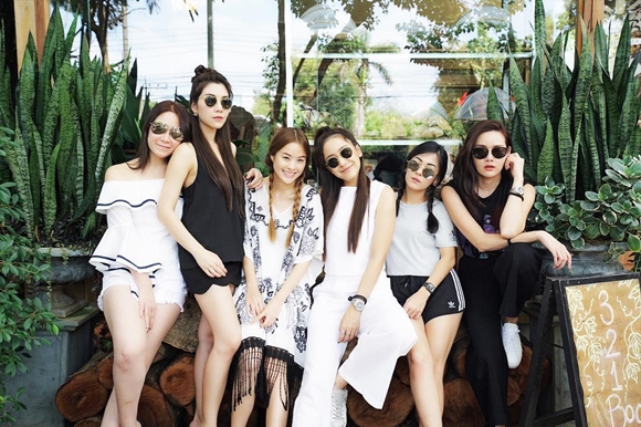 วุ้นเส้น วิริฒิพา