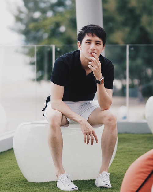 ดีเจวี รวีโรจน์