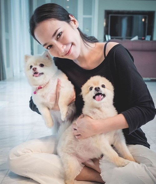 วิธีการเลี้ยงหลานของ อั้ม พัชราภา