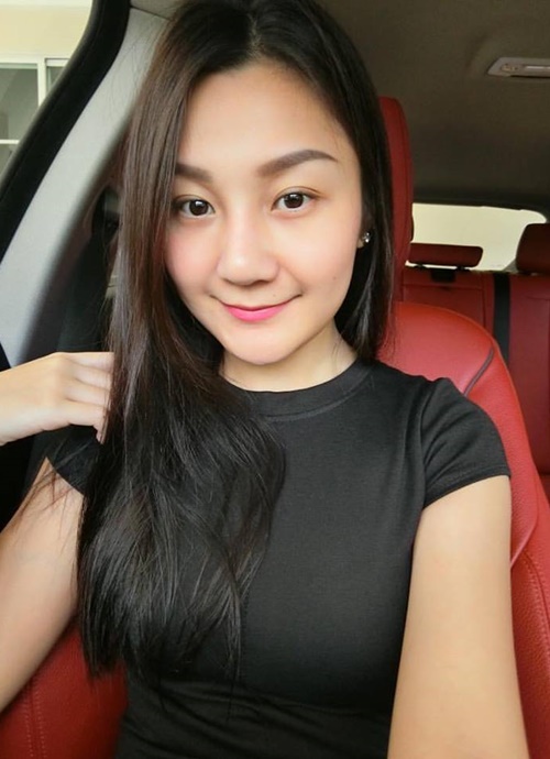 เอ็ม บุษราคัม 