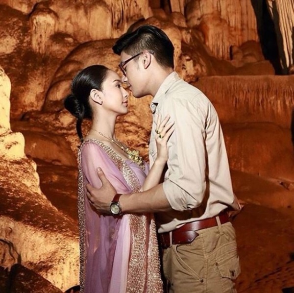 รูปปั้น เจ้าแม่นาคี