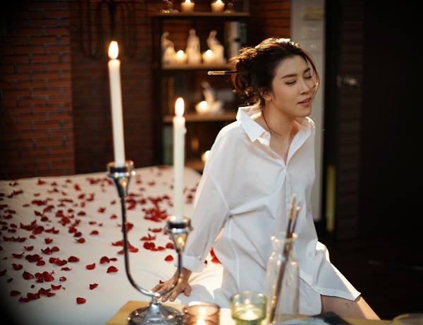 เชียร์ ฑิฆัมพร