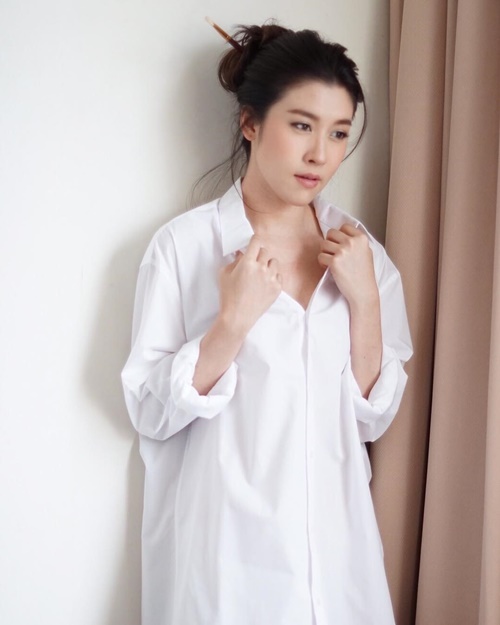 เชียร์ ฑิฆัมพร