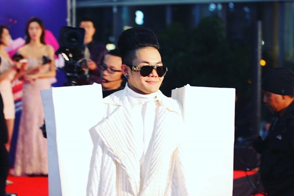 เก่ง ธชย