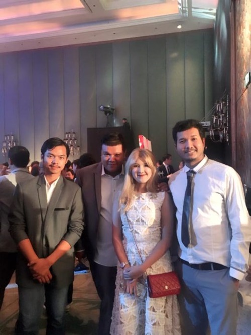 ลูกชายทั้ง 2 คน ของ โน้ต เชิญยิ้ม เตรียมบวช