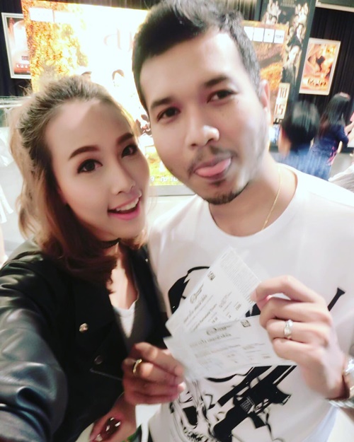 ลูกชายทั้ง 2 คน ของ โน้ต เชิญยิ้ม เตรียมบวช