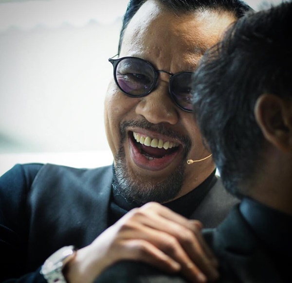 ลูกชายทั้ง 2 คน ของ โน้ต เชิญยิ้ม เตรียมบวช