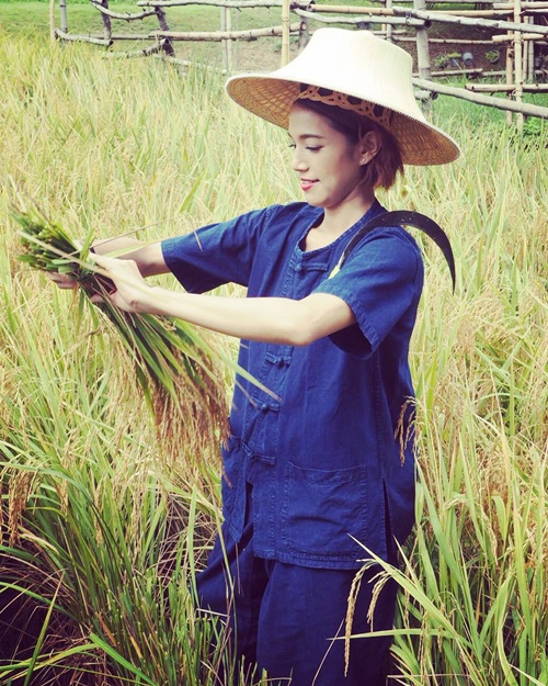 ท็อป นุ่น ลุยงานเพื่อสังคม