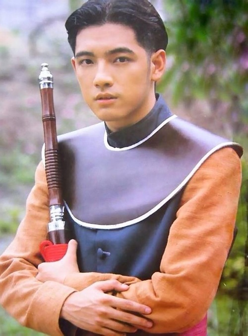 หนุ่ม ศรราม เทพพิทักษ์