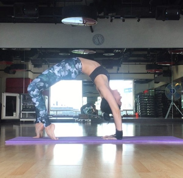 ยุวเรต ศรุตานนท์