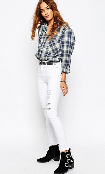 กางเกงยีนส์ขาด