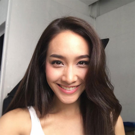 ดาราแต่งหน้าโทนนู้ด