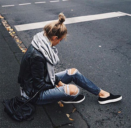 ผมมวยยุ่ง ๆ