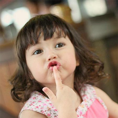 เจนน่า จิรดา