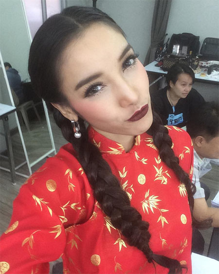 ดาราทาปากสีดาร์ก ดาราทาปากสีดาร์ก