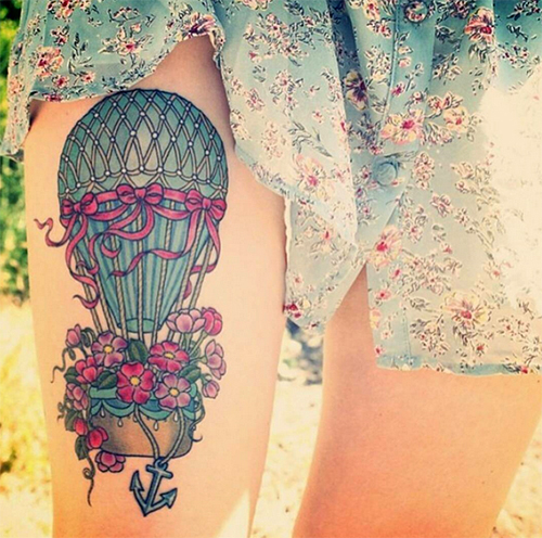 รอยสักหน้าขาผู้หญิง