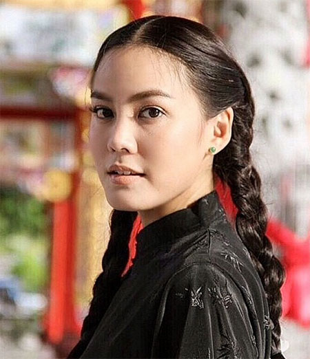 เจนี่ เทียนโพธิ์สุวรรณ แต่งหน้า