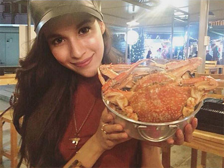 สร้อยคอดารา