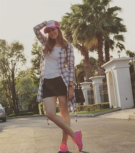 เสื้อลายสก๊อตดารา