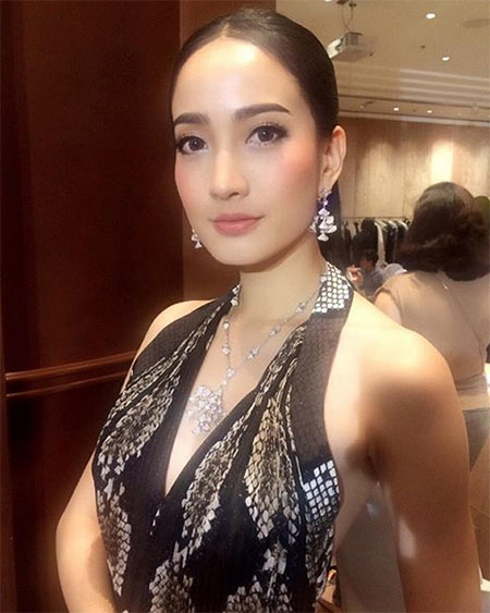 สร้อยคอดารา