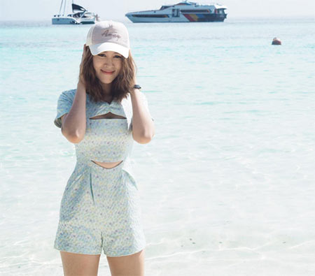 ชุดไปทะเลดารา ชุดไปทะเลดารา