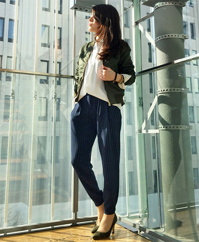 ชุดทำงานผู้หญิงญี่ปุ่น