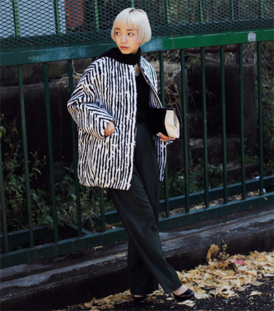 ชุดทำงานผู้หญิงญี่ปุ่น