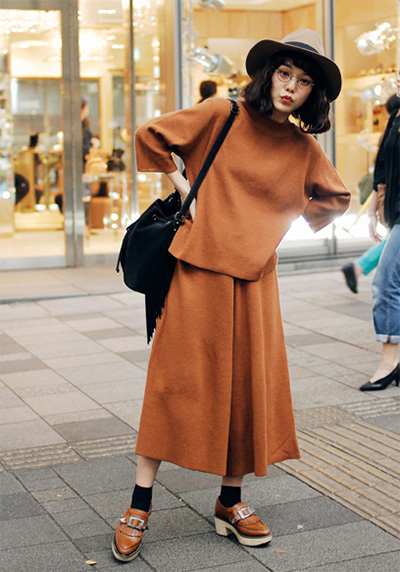 ชุดทำงานผู้หญิงญี่ปุ่น