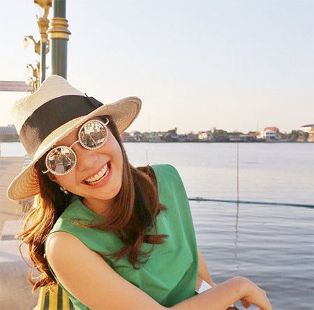 แว่นกันแดดดารา