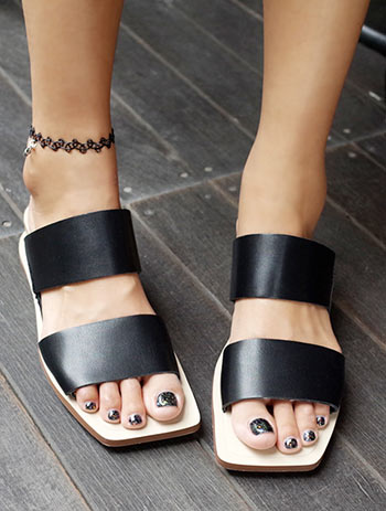 รองเท้าเที่ยวสงกรานต์