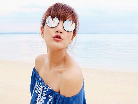 เสื้อเปิดไหล่ดารา